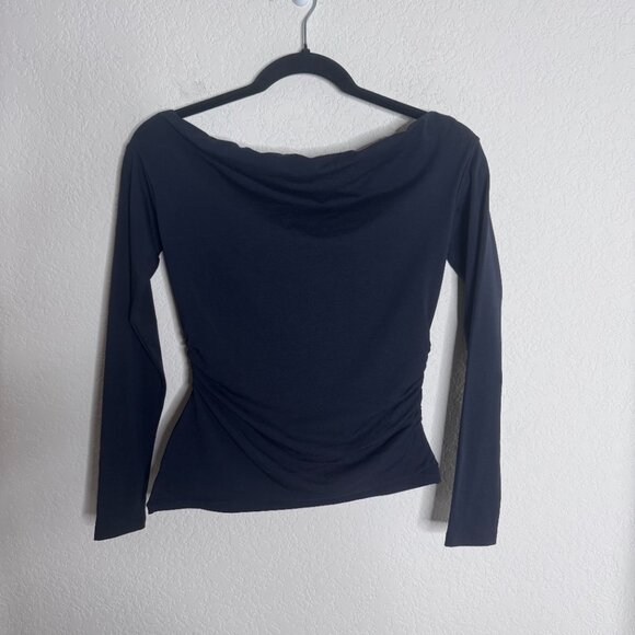 NWT Abercrombie & Fitch Top A&F Modal-Blend sz XS Black Off Shoulder Ruched - Picture 6 of 9